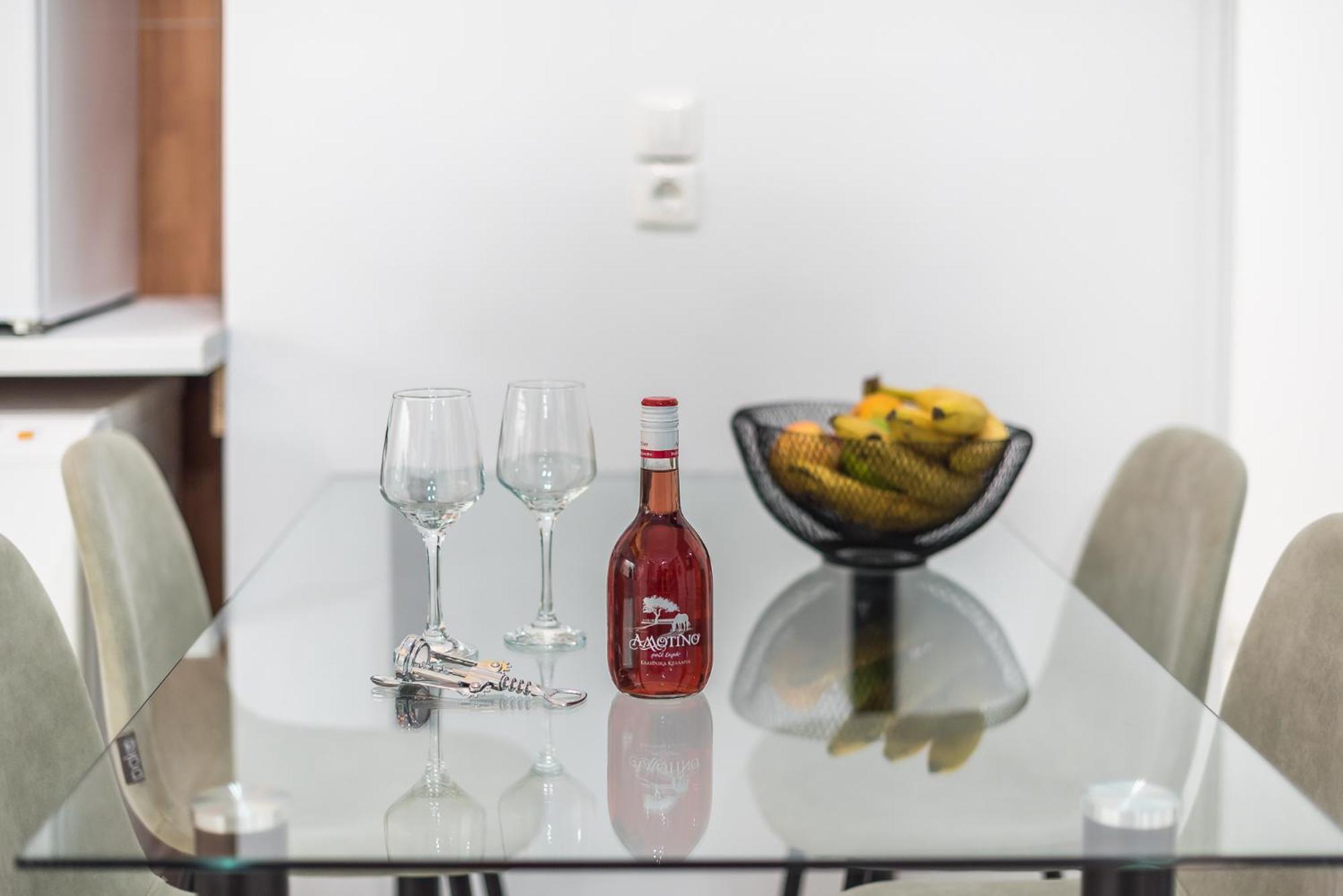 Contemporary Apartment 200M From Acropolis 100Mbps Netflix أثينا المظهر الخارجي الصورة